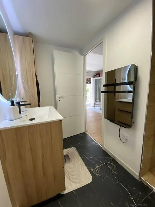 Holiday home Maison Individuelle Avec Jardin Ensoleille Auribeau-sur-Siagne
